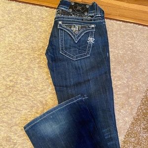 Like new!!! Perfect dark wash Miss Me jeans